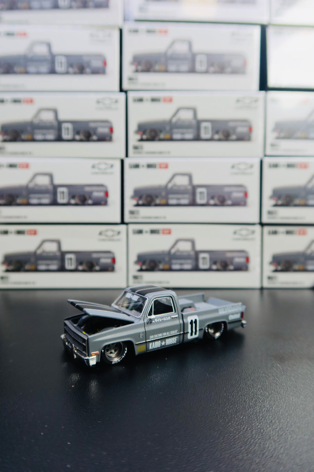 Kaido House x Mini GT 1:64 Chevrolet Silverado Kaido V2 – Grey