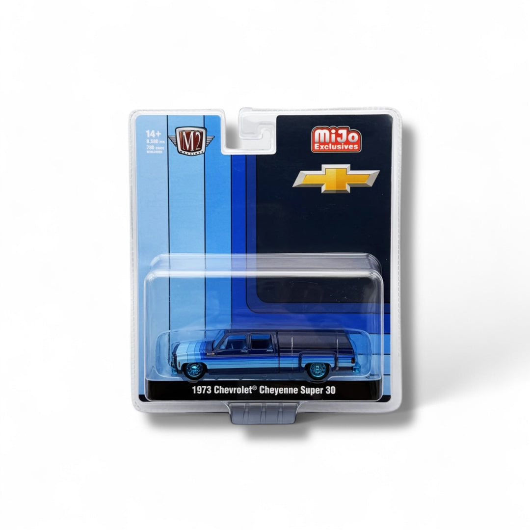 M2 Machines 1:64 1973 Chevrolet Cheyenne Super 30 Dually with Camper Shell – Blue - CHASE