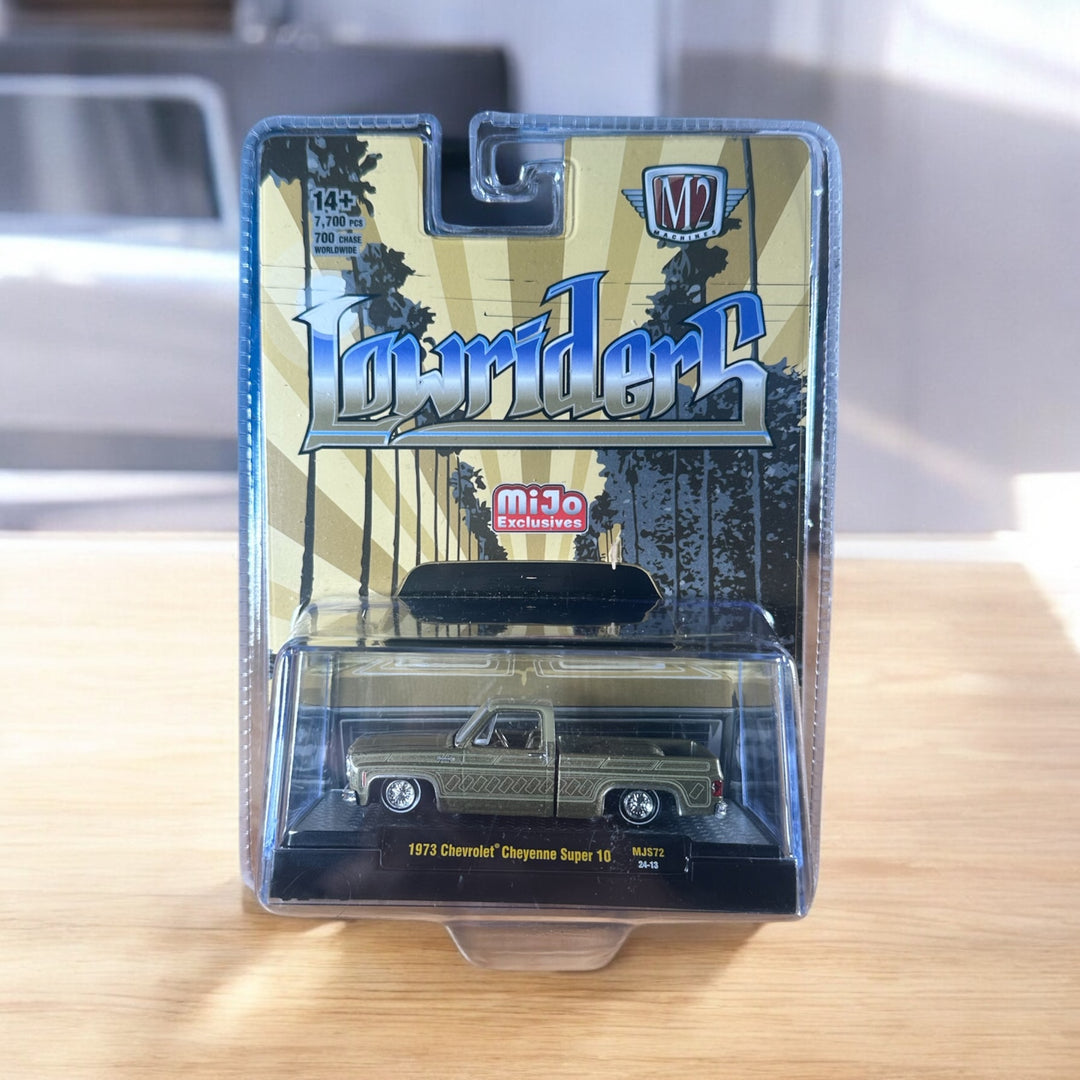 M2 Machines 1:64 1973 Chevrolet Cheyenne Super 10 Pickup Truck Lowriders Limited Edition – Gold – Mijo Exclusives
